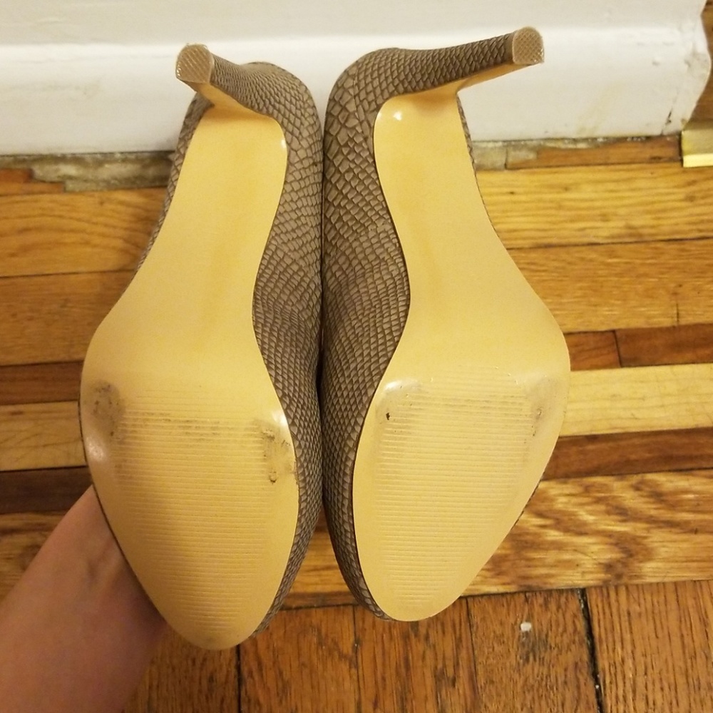 Bcbg Generation Pumps - image 4